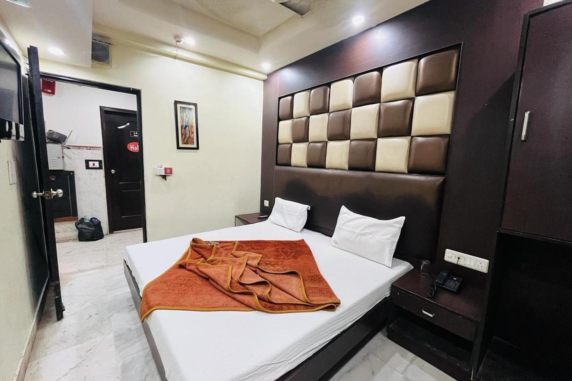 Spot Hotel