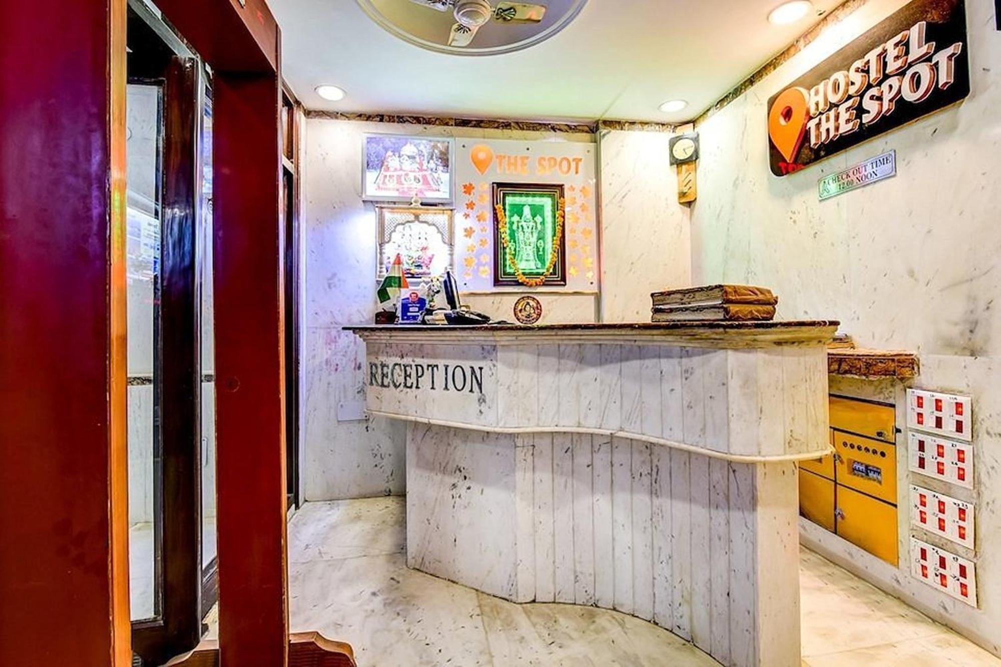 Spot Hotel New Delhi