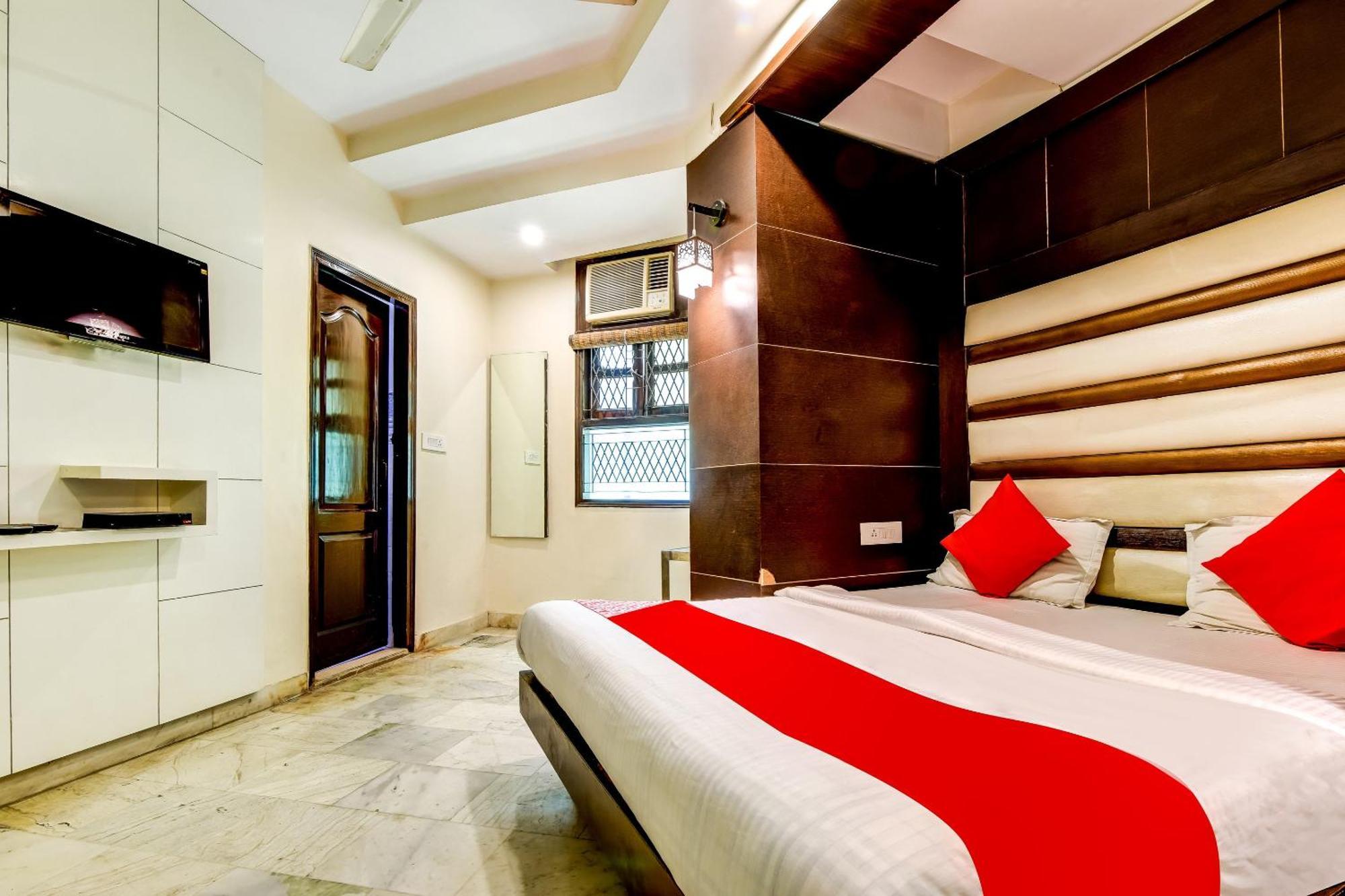 Spot 3* New Delhi