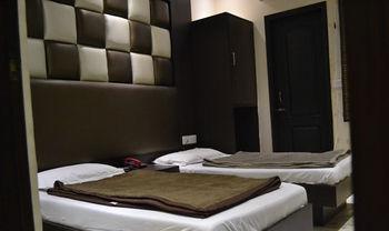 Spot Hotel